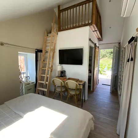 Chic Et Charme Dans Moulin *