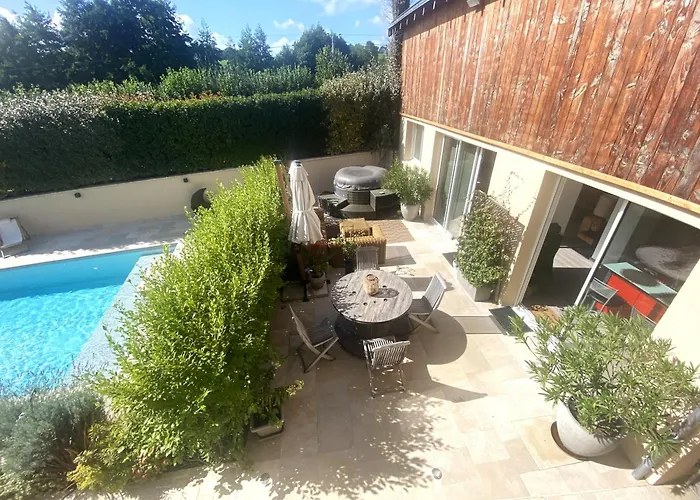 컨트리하우스 Chic Et Charme Dans Moulin Rouëssé-Vassé